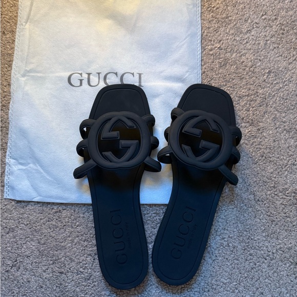 Gucci Black Rubber Slide Sandals - Picture 1 of 6